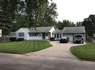 814 E Filer St, Ludington, MI