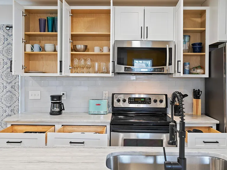 3032 Brook Dr — Photo 31