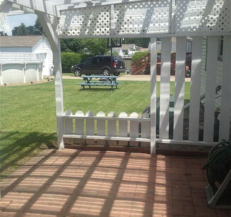 2nd image of 34 N Navarre Ave
