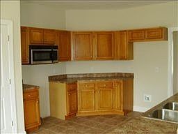 4th image of 4325 Thoroughbred Ln