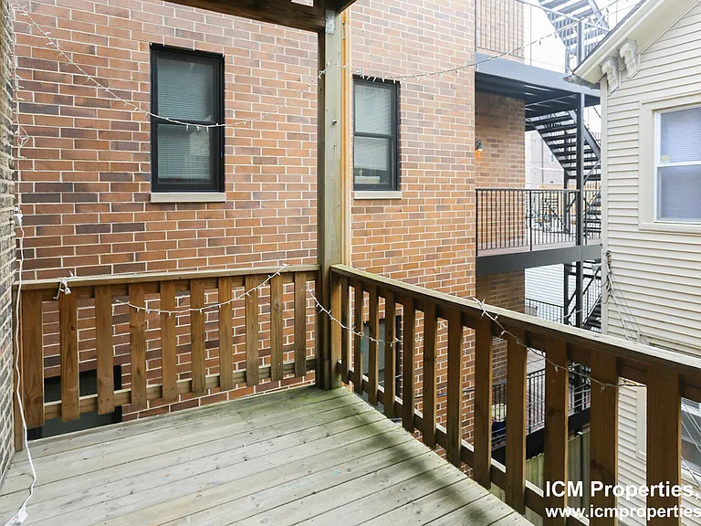 2720 N Wayne Ave #2 — Photo 9