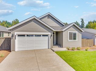 1438 NE Shell Rock Dr, Estacada, OR 97023