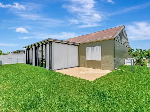 5519 Pebble Brook Lane, Boynton Beach, FL 33472