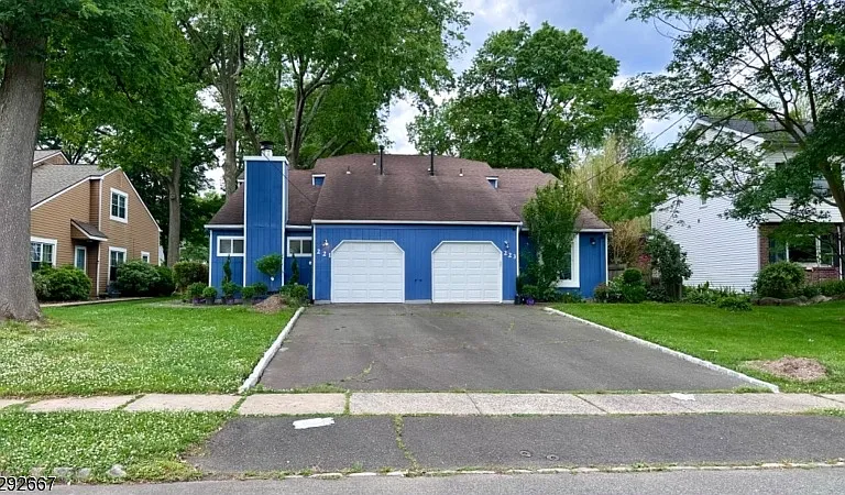 221 Myrtle Ave — Photo 19