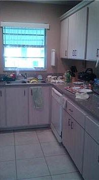 5th image of 210 Pine Point Dr APT B
