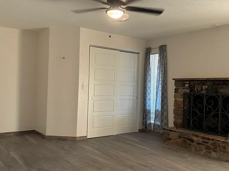 2336 W Orange Dr — Photo 12