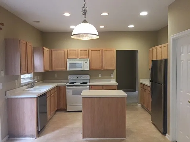 524 S Orchard Farms Ave — Photo 5