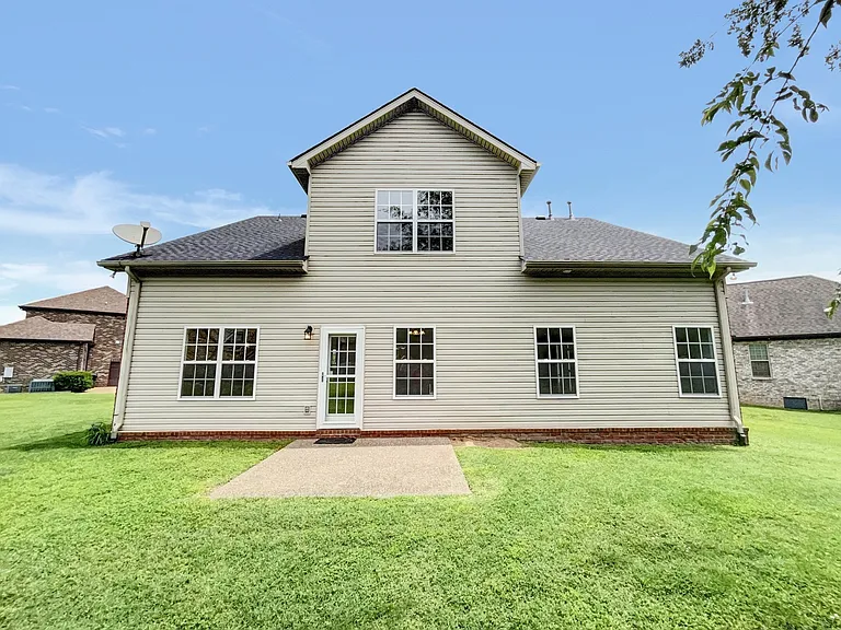 102 Privett Ct — Photo 30