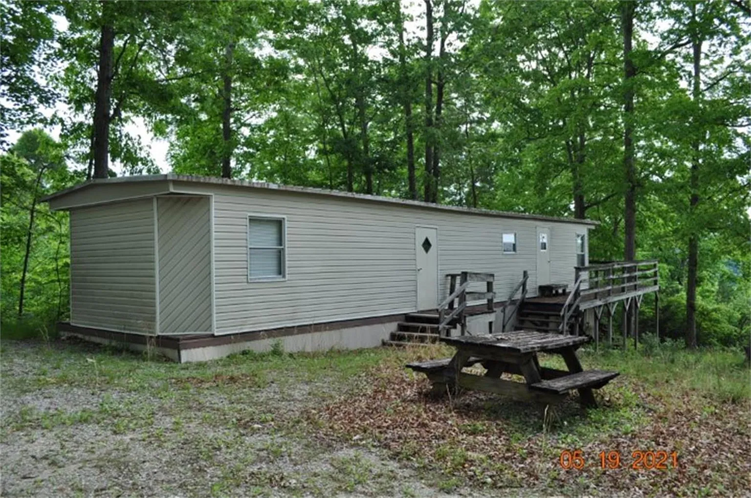 209 Valley View Dr photo 1