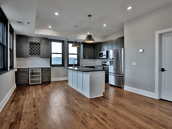 Spacious Kitchen