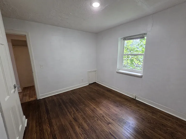 1410 Roberts Ave #A — Photo 9