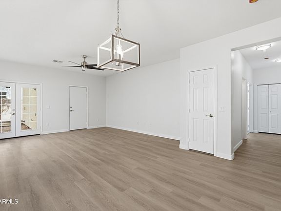 3rd image of 2333 S 87TH Place