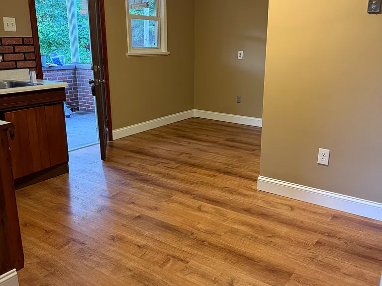 3152 Brodhead Rd — Photo 5