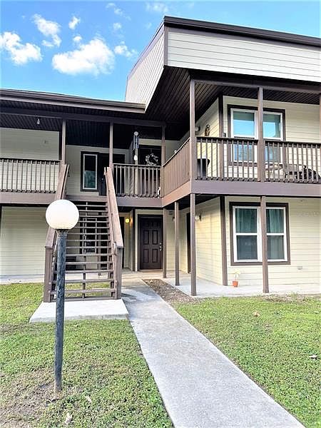 1st image of 23102 Sandalwood Dr