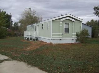 105 9th St E, Lemmon, SD 57638