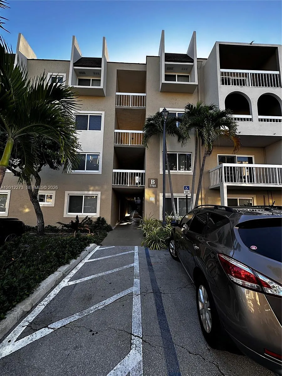Building Photo - 7705 Camino Real #B-214