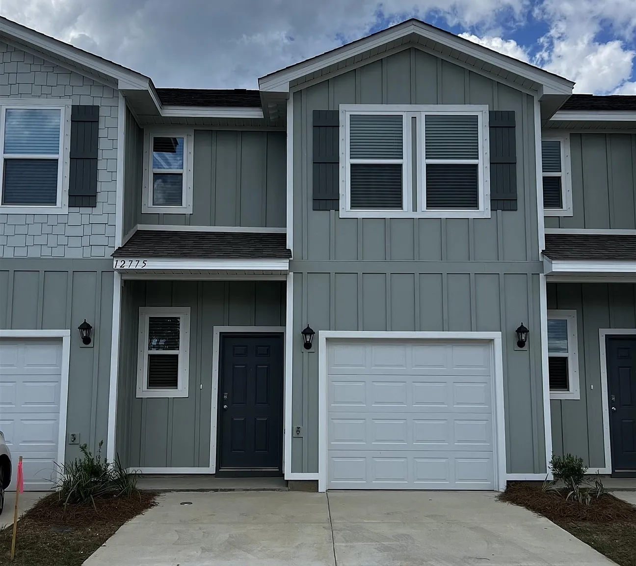 3 bed, 2.5 bath, 1437 sqft, $1,800 — Photo 1