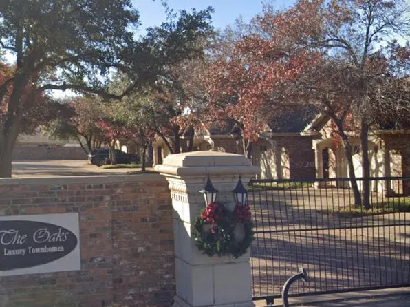 5811 11th Pl Unit 12, Lubbock, TX 79416