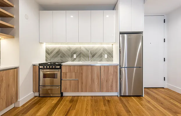 Rented by Nooklyn NYC LLC | media 25