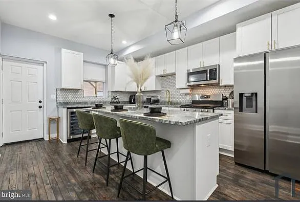 407 N Lakewood Ave — Photo 9