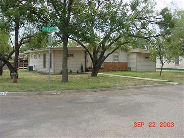 1st image of 849 E North 11th St