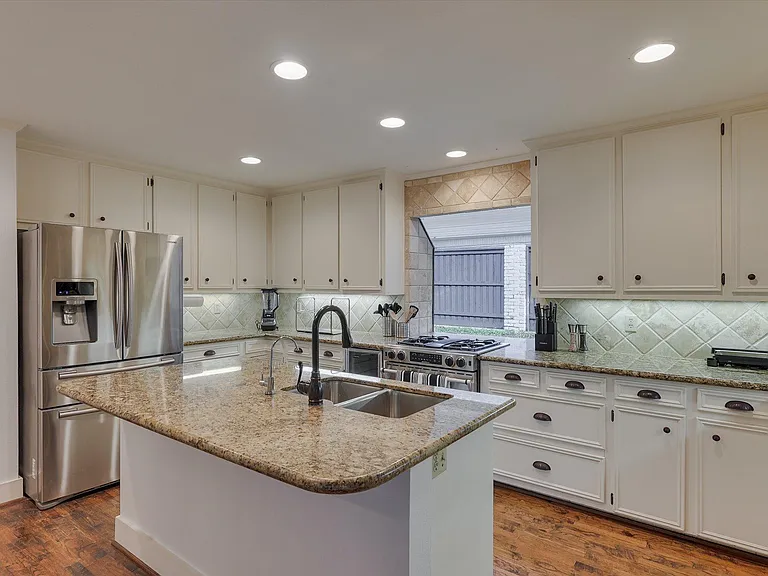 6507 Clubhouse Cir — Photo 20