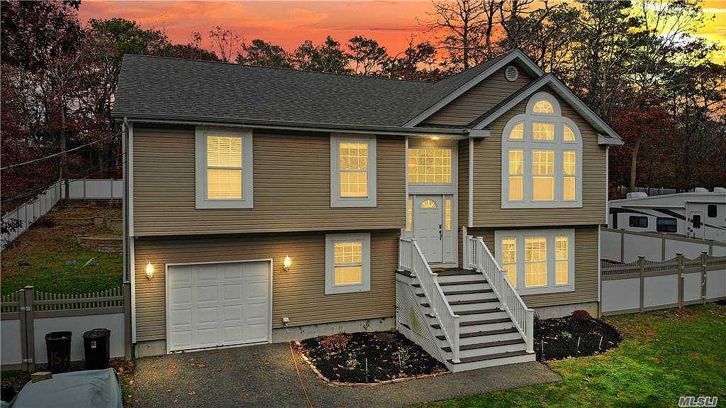 164 River Rd, Shirley, NY 11967 Zillow