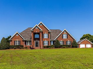 5555 Christian Light Rd, Fuquay Varina, NC 27526