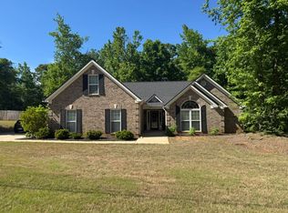 665 Club Dr, Athens, GA 30607