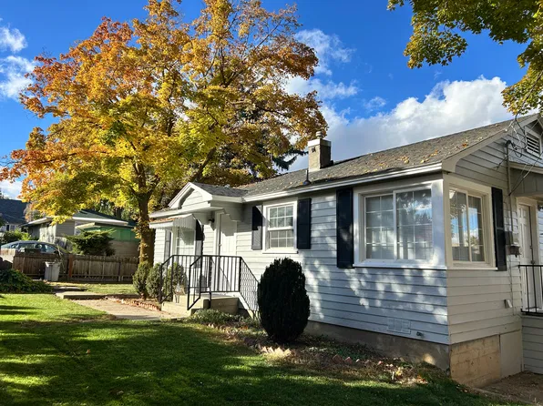 617 1/2 N 32nd Ave, Yakima, WA 98902