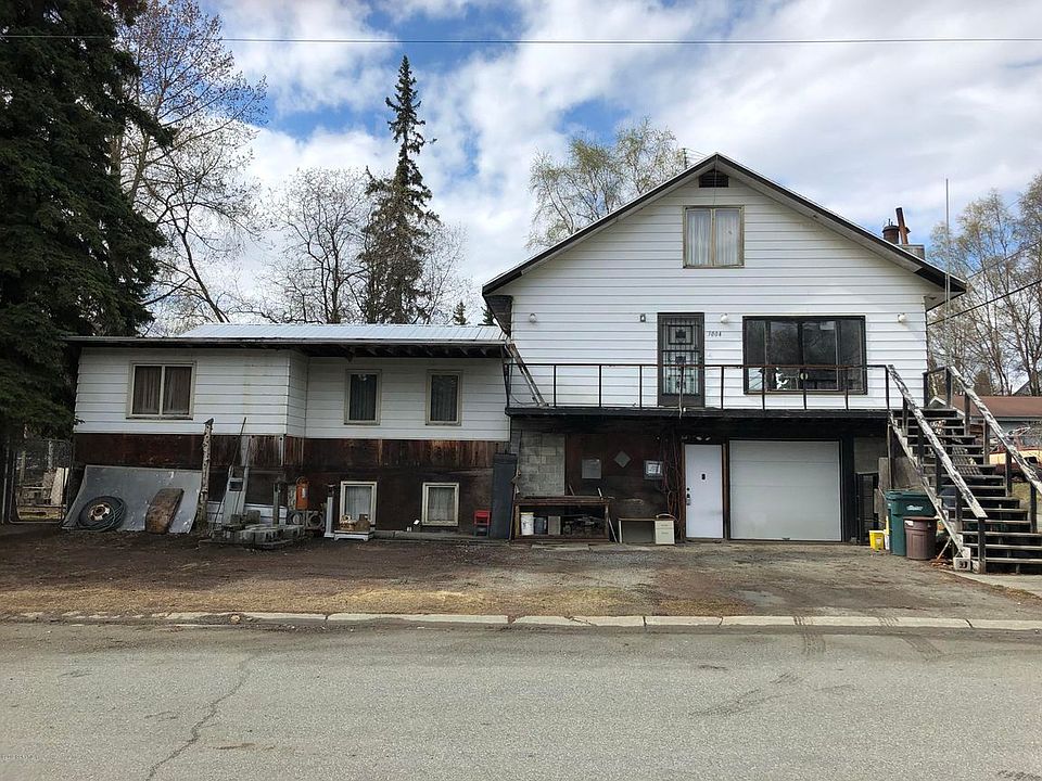 1st image of 2603 W 31st Ave