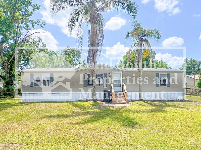 3230 J And J Manor Rd