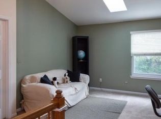 801 Glacier Pkwy, Algonquin, IL 60102