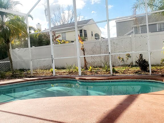 5th image of 2516 Davenport Cir