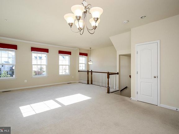 2nd image of 7294 Mockingbird Cir