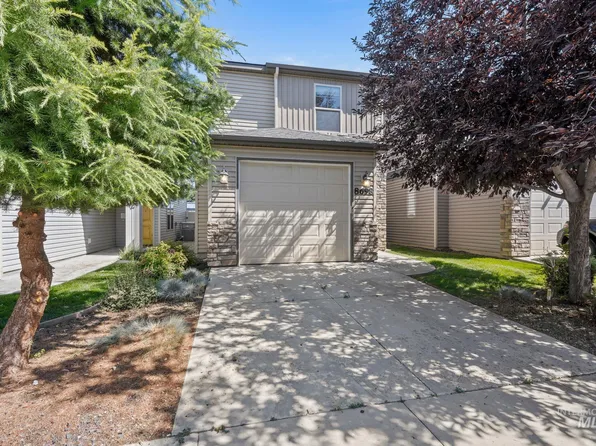 8698 W Evening Star Ln, Boise, ID 83709