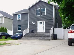 154 Gordon Ave, West Babylon, NY 11704