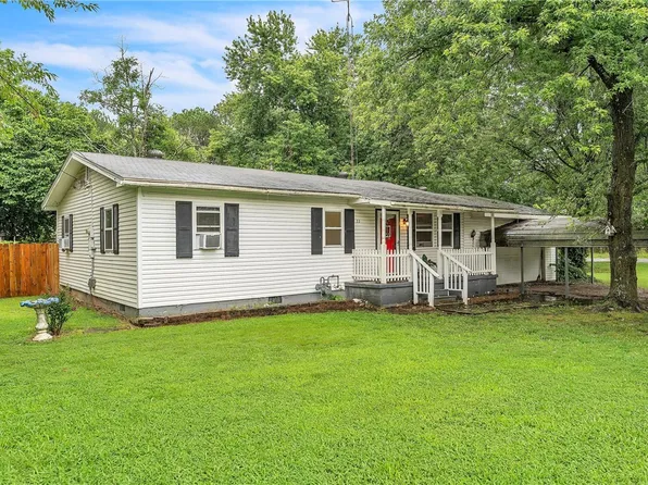 32 N Pollard Ave, Fayetteville, AR 72701