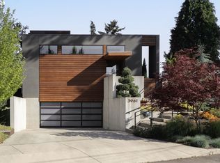 3961 SE Berkeley Way, Portland, OR 97202