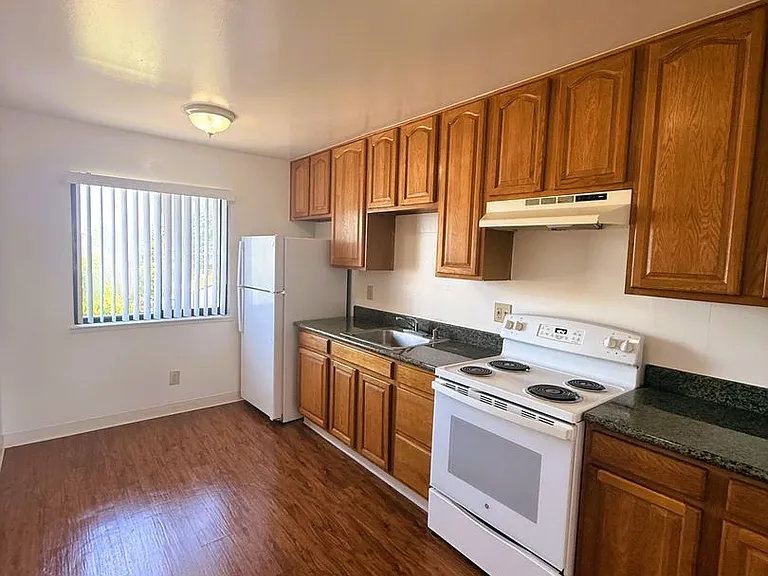 460 San Marco St — Photo 3