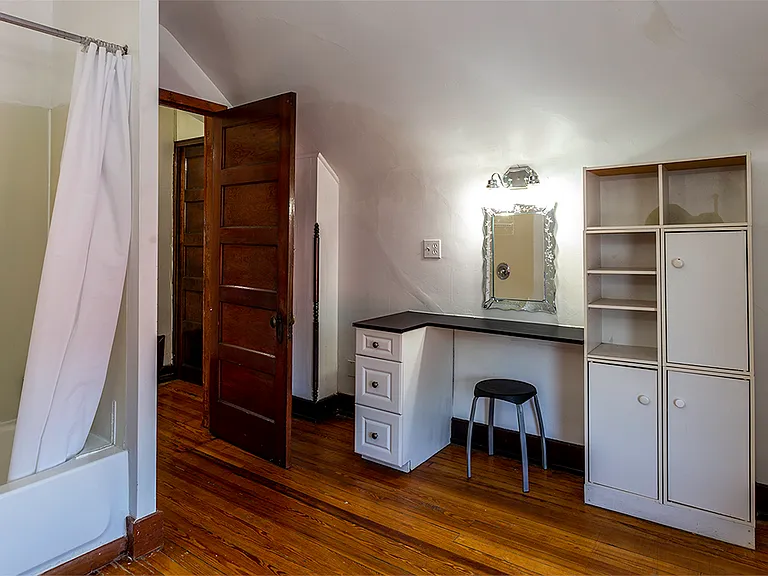 3rd Floor Bathroom