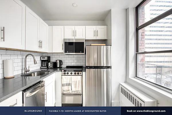 Rented by The Blueground | media 19