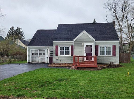 1st image of 1 Dunham Pl