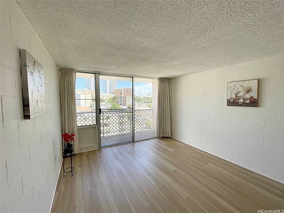 2nd image of 1717 Citron St APT 604