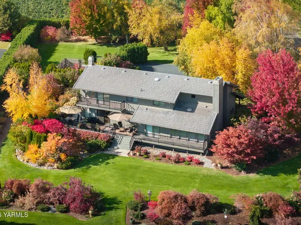 7610 Scenic Dr, Yakima, WA 98908