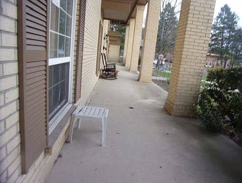 2nd image of 4304 Dahlia Ct