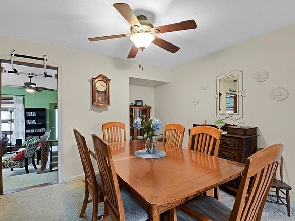 5th image of 603 S Centennial St