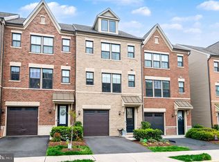 3697 Ambrose Hills Rd, Falls Church, VA 22041