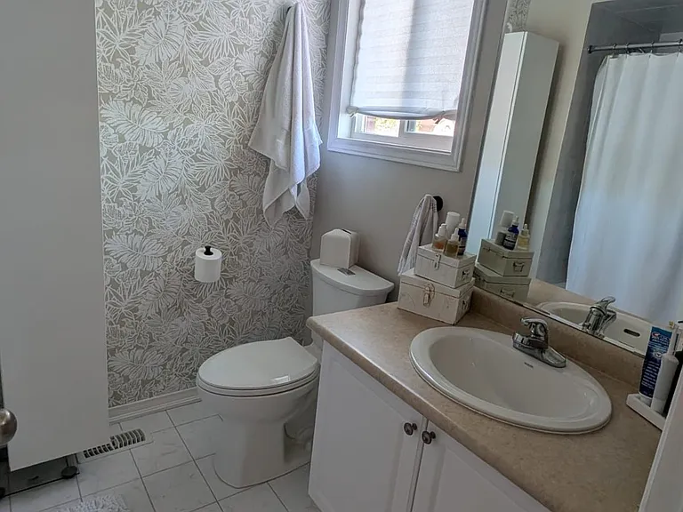 301 Davos Rd — Photo 12