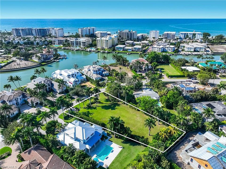 1st image of 311 Spring Line DR